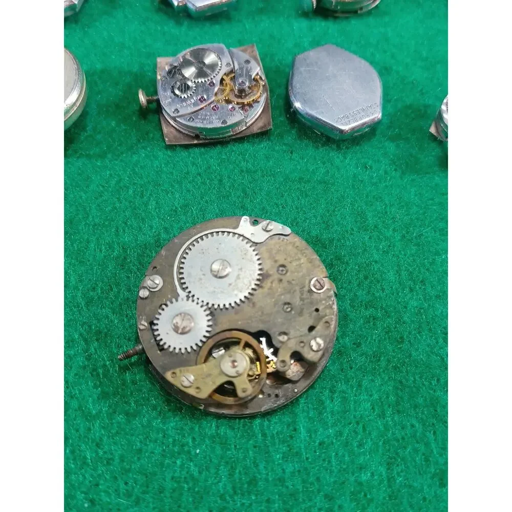 Old Wind Up Watch Movement Lot Of 9
